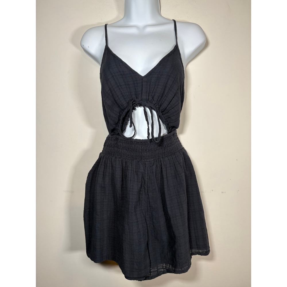 American Eagle Romper Black Gauze Cutout Tie Front Pockets Casual Medium Tall